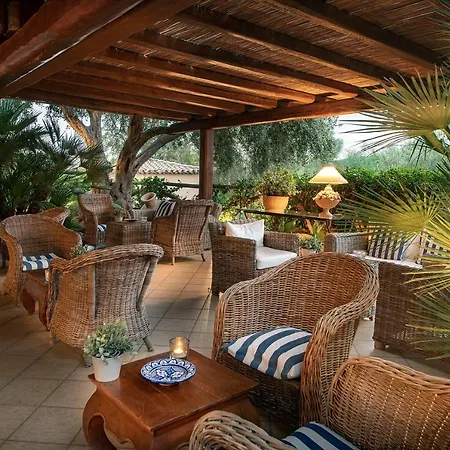 Boutique Su Sergenti מלון